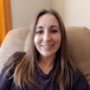 Meet your Posher, Angie